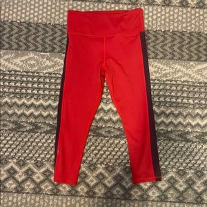Zyia Active Red Strip Light n Tight Capri 20"
